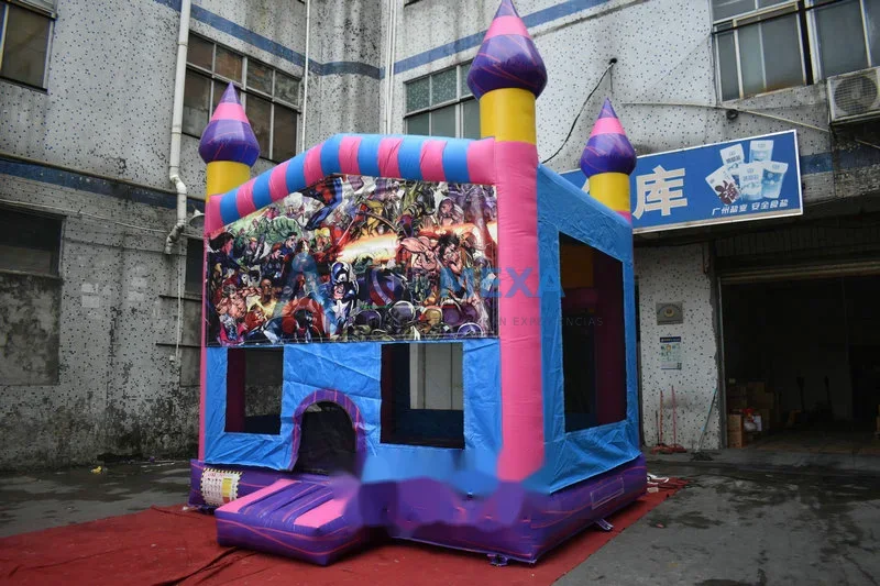 Castillo inflable temática algodón de azúcar en rosa y morado para fiestas
