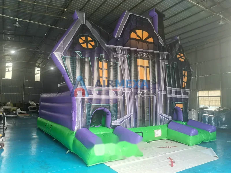 Castillo inflable temático de casa embrujada para eventos de Halloween