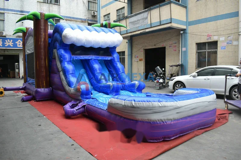 Combo inflable Tsunami con resbaladilla y piscina en modo acuático