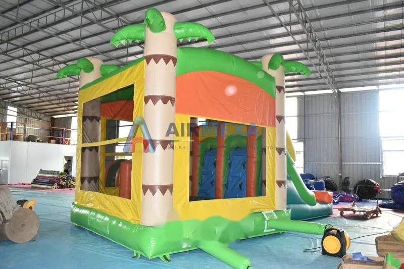Combo inflable tropical con doble línea de resbaladilla instalado al aire libre