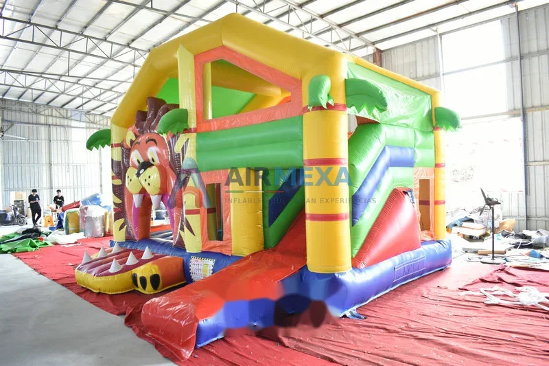 Combo inflable temático de selva con resbaladilla, tamaño compacto