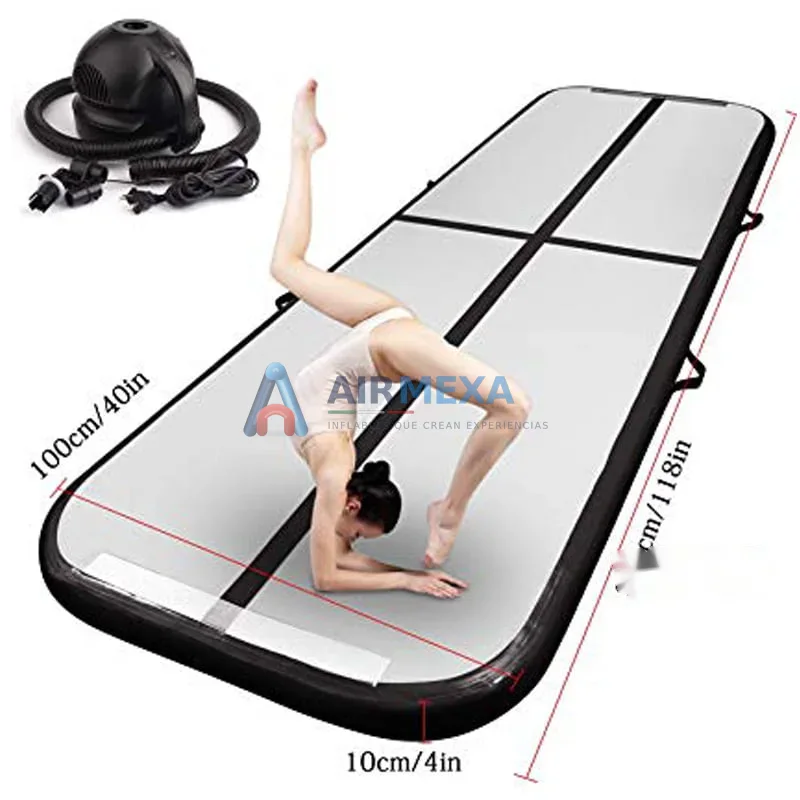 Air track inflable de 10x2 metros instalado en gimnasio para entrenamiento de tumbling