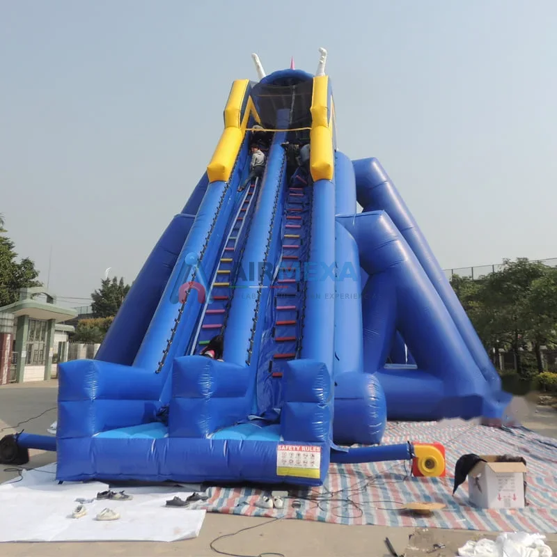 Resbaladilla inflable gigante temática de hipopótamo de 52 metros instalada en evento