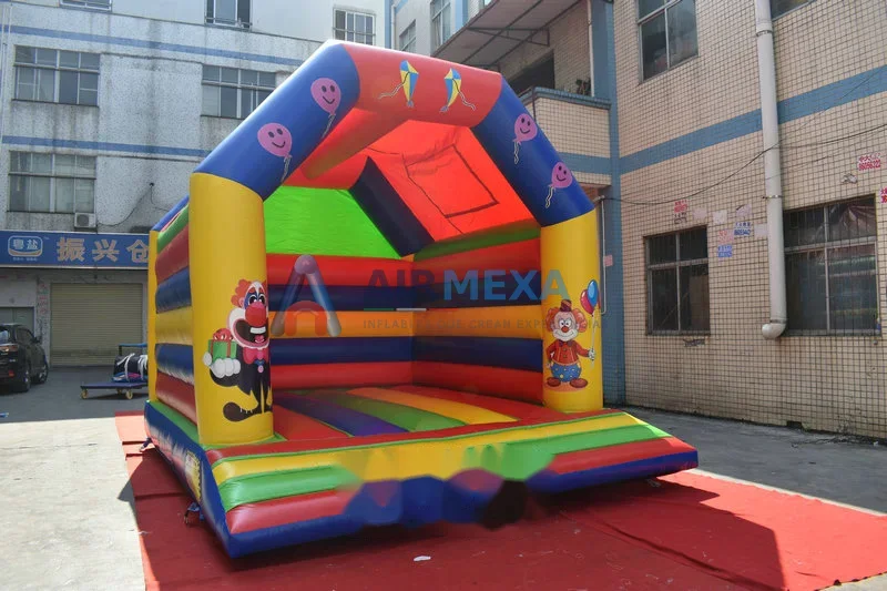 Castillo inflable temático de circo de 4x4 metros para renta en fiestas infantiles