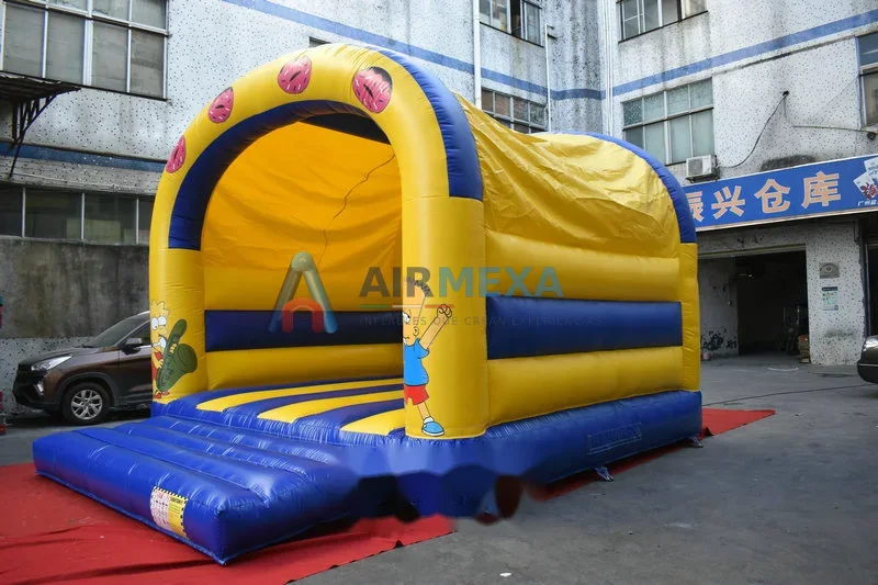 Castillo inflable temático de caricatura familiar de 6x5 metros para eventos infantiles