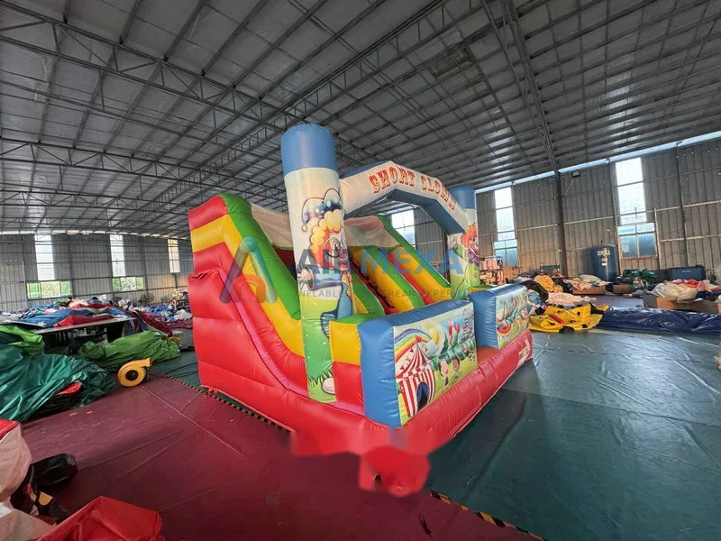 Resbaladilla inflable temática circo compacta de 4x4 metros para renta